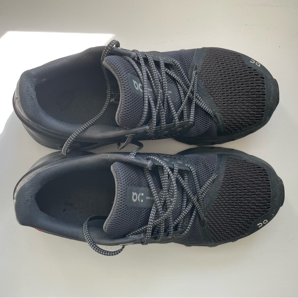 On Running Cloud Stratus women’s shoes. Size 7